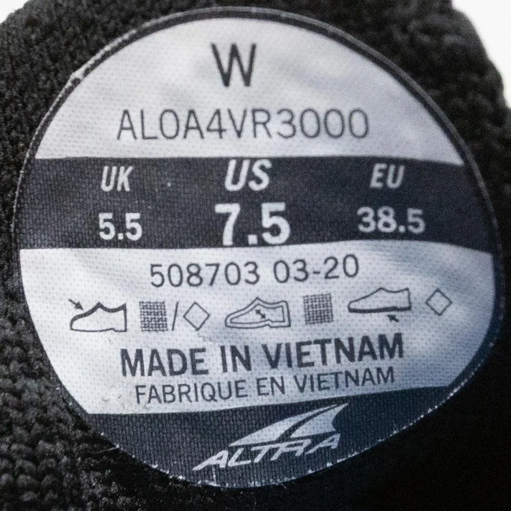 ALTRA Escalante 4 Knit Zero Drop Running Sneakers Black White Womens Sz 7.5